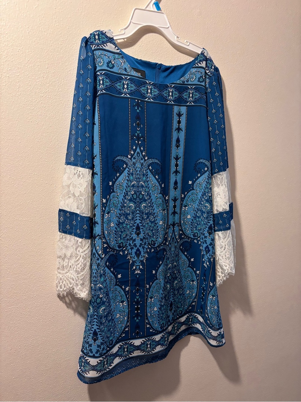 Amy Byer Girls Size 7 Blue Paisley Dress Lace Bell Sleeves Boho